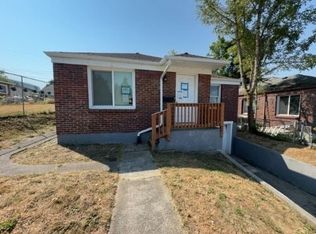 2212 E Wright Ave, Tacoma, WA 98404