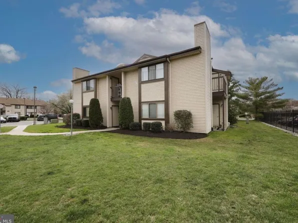 504 Britton Pl, Voorhees, NJ 08043