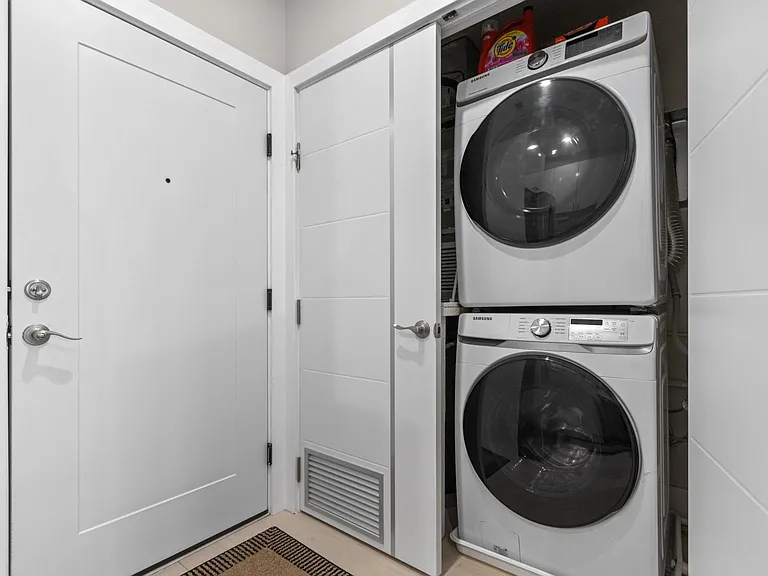 1638 K St NE #202 — Photo 15