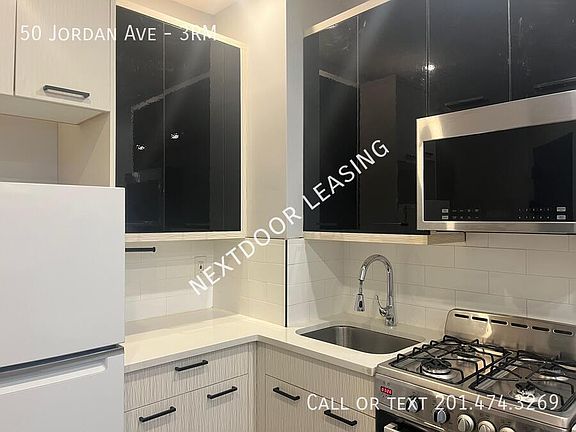 3rd image of 50 Jordan Ave #3