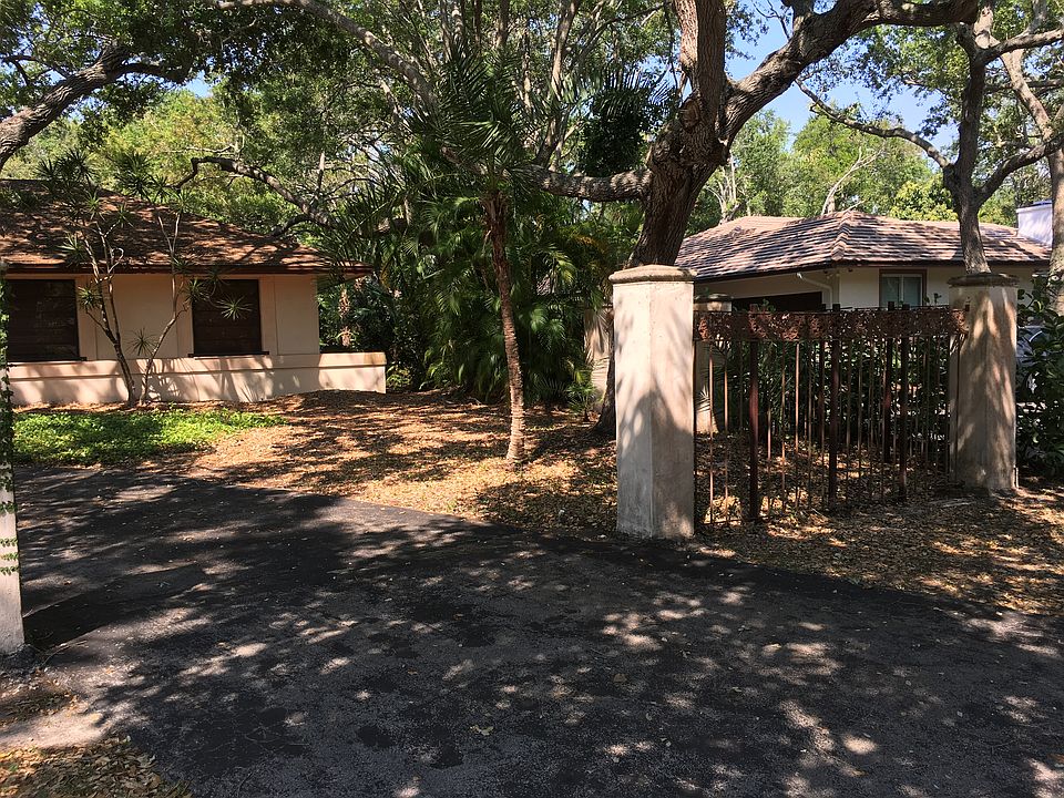 1st image of 16740 SW 74th Ave