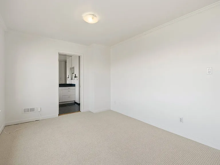 45 Graystone Ter — Photo 29