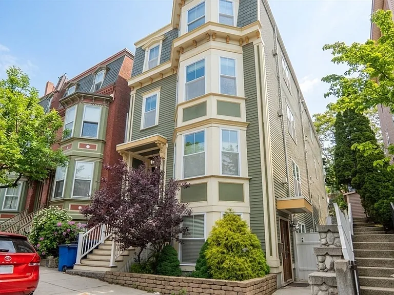 59 Putnam St #1 — Photo 2