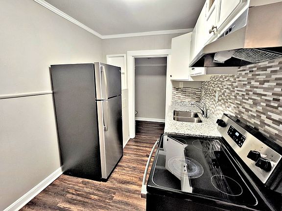 5th image of 3310 Wildwood Dr SE #3315-2B