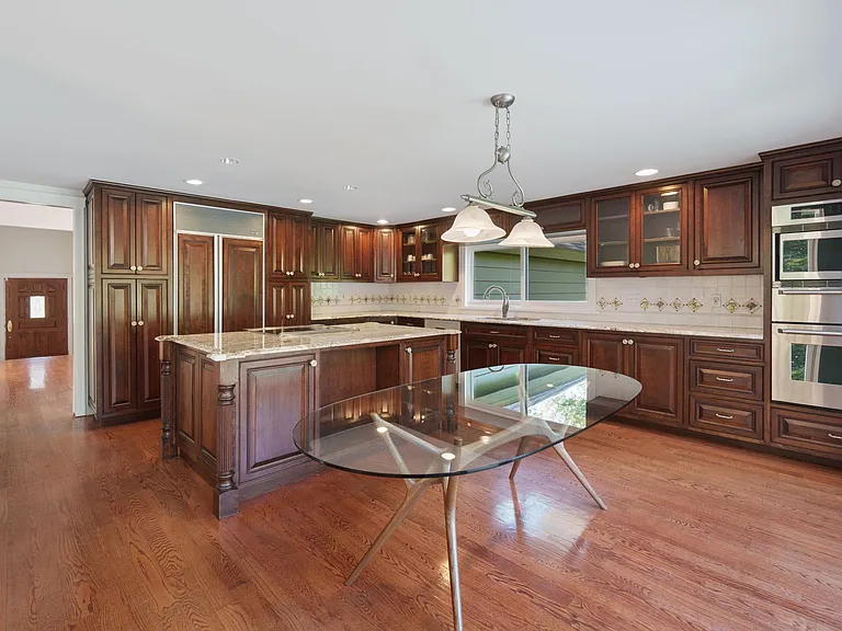 388 Taconic Rd — Photo 7
