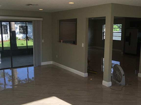 4th image of 1106 Begonia Dr