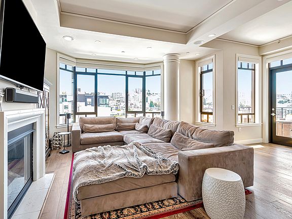 3rd image of 1501 Greenwich St Unit 503
