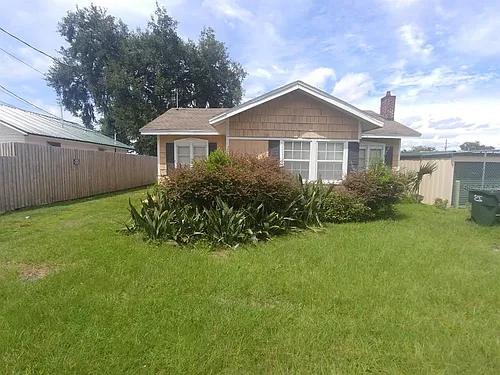 1222 E Lemon St Photo 1