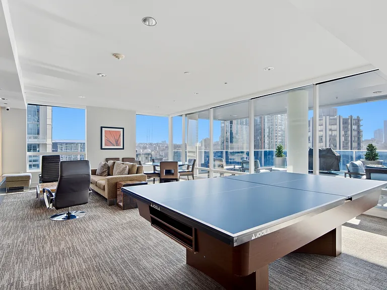 737 Olive Way #2906 — Photo 19