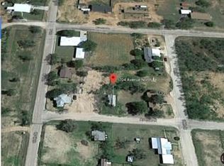 1407 Avenue N, Snyder, TX 75158