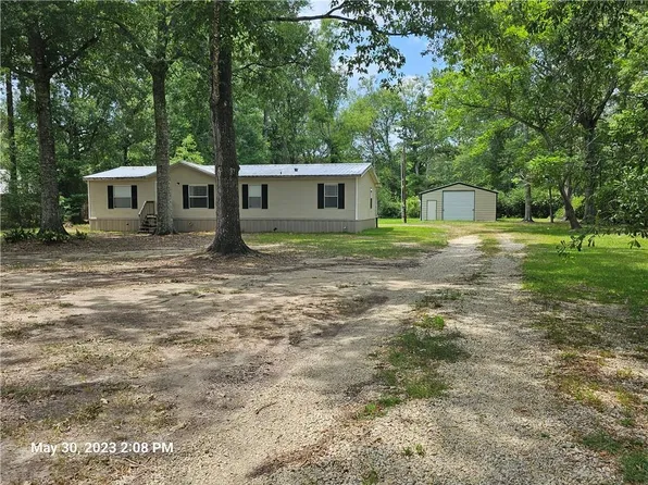23523 State Highway 42, Livingston, LA 70754