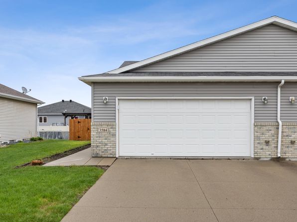 3584 Buchanan St S, Fargo, ND 58104