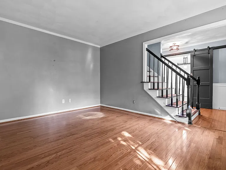 1229 Faulkner Rd — Photo 15