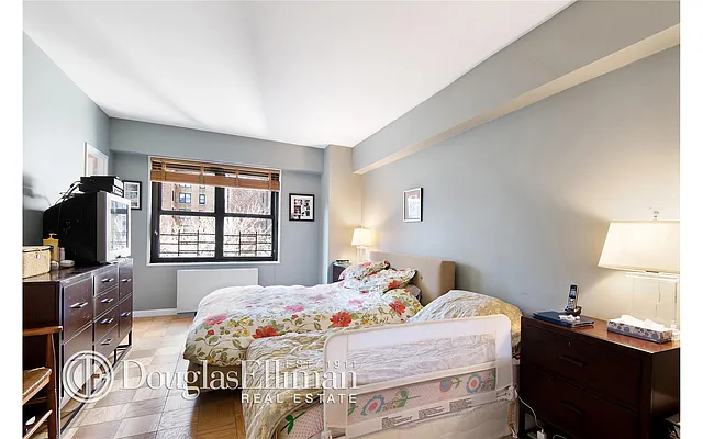 Sold by Douglas Elliman | media 4