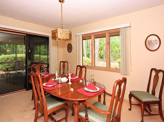 4th image of 14 Warbler Ln