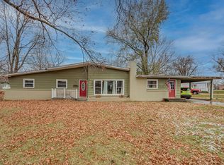 110 Ruby Ln, Hallsville, MO 65255