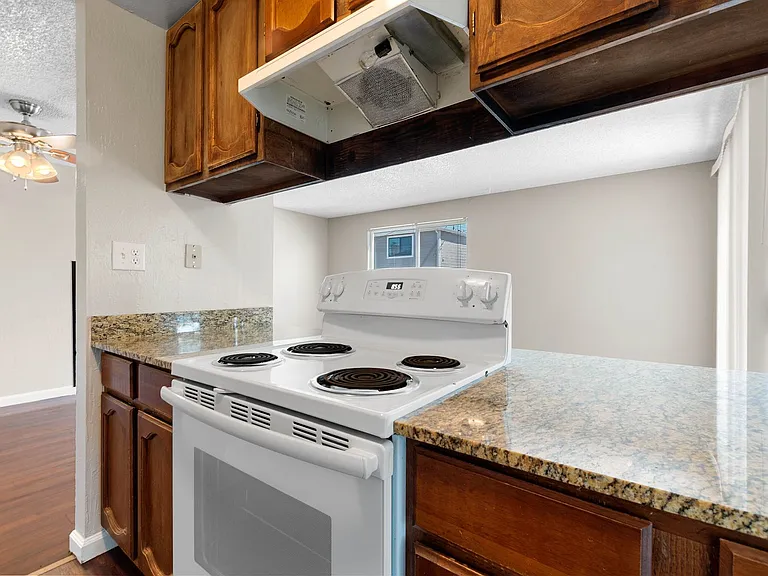 720 Lander Street — Photo 18