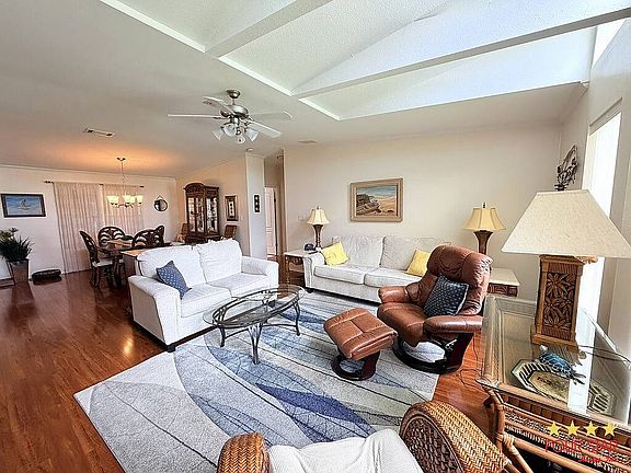 3rd image of 629 Casa Grande