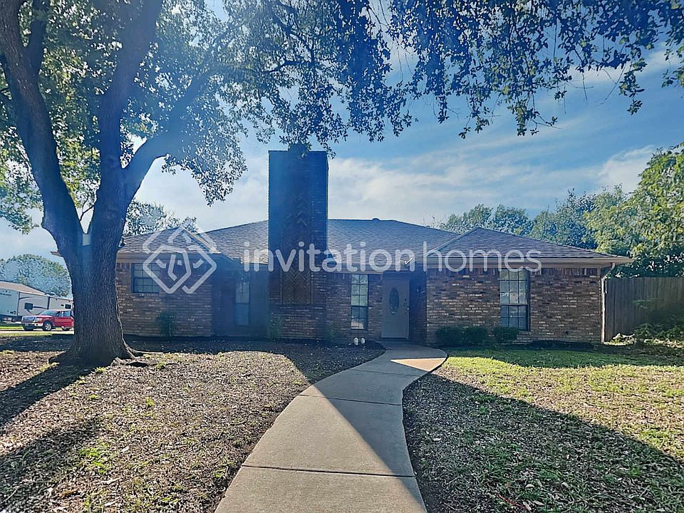 1st image of 801 Meadow Creek Dr