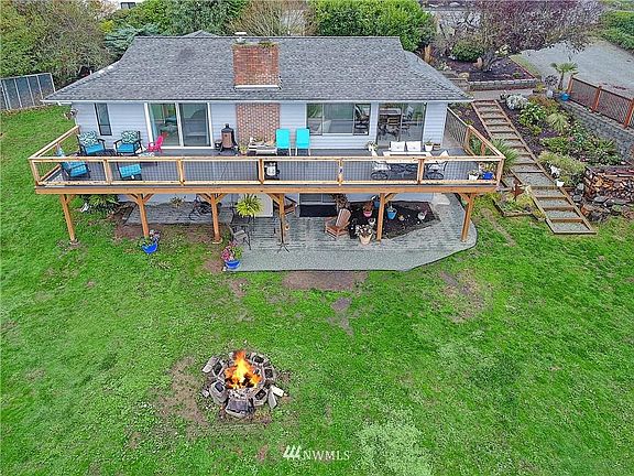 4th image of 1475 Carol St