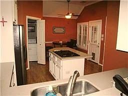 4th image of 403 Pine Creek Dr