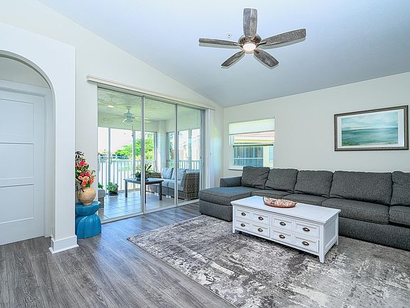 4th image of 2408 Millcreek Ln APT 204