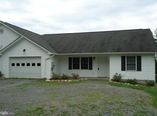 32420 White Oak Dr, Locust Grove, VA 22508