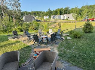 154 Snoopy Ln, Schwenksville, PA 19473