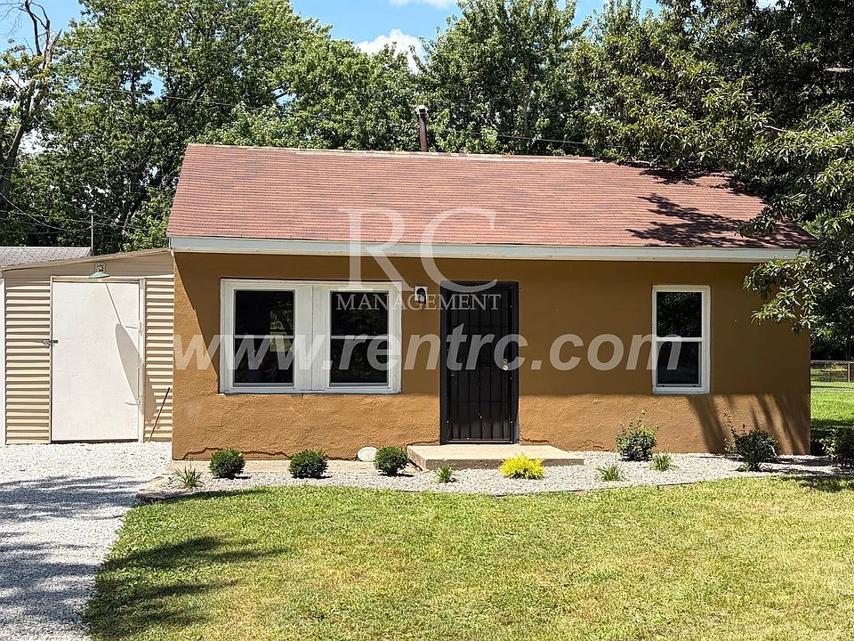 1st image of 421 Ferndale Ave #T