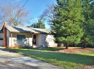 3048 Sacramento Dr, Redding, CA 96001