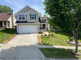 5139 Walnut Ridge Dr, Des Moines, IA 50317