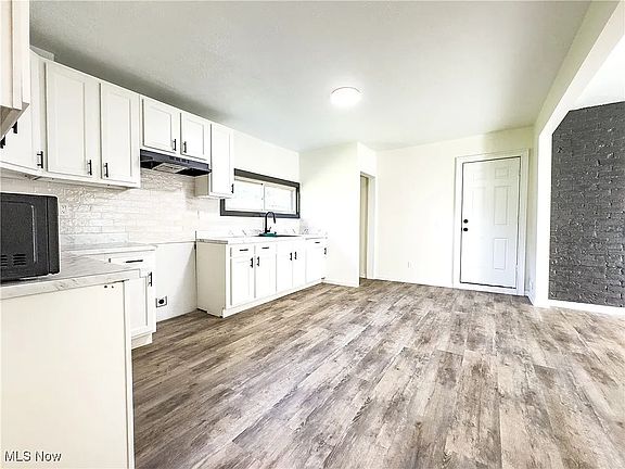 5th image of 2483 E 89th St #201