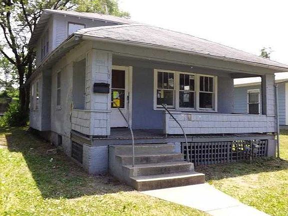 1707 Richmond Ave