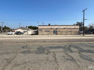 267 Cedar Ave, Earlimart, CA