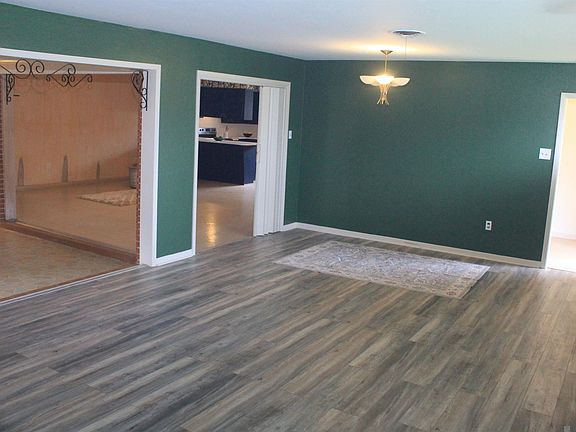 5th image of 944 Princewood Ct