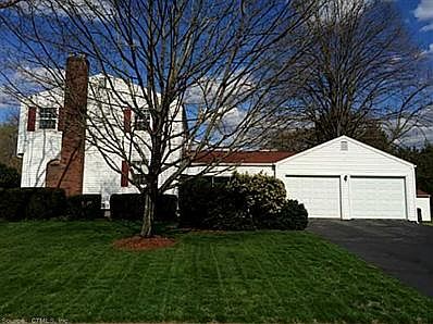 3rd image of 55 Spruce Dr