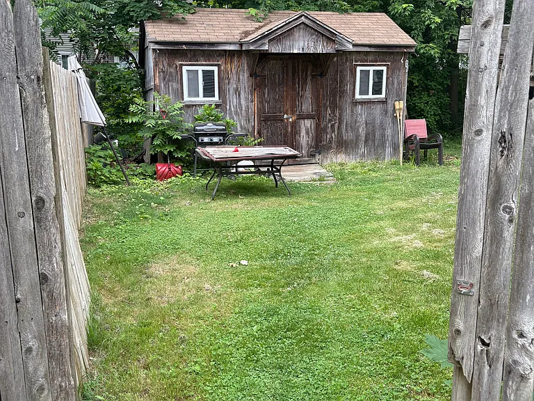 97 Union St #2 — Photo 32