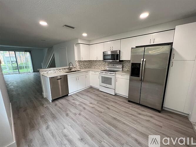 1st image of 1411 Barcelona Way