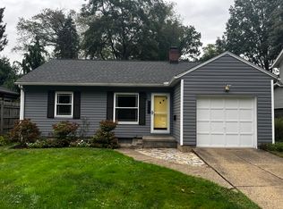 457 Malvern Rd, Akron, OH 44303