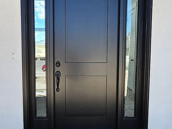 2nd image of 522 E Gilmour #118
