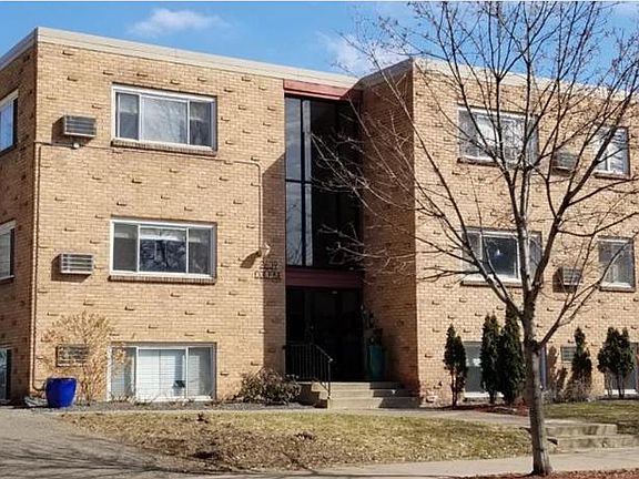 5th image of 2639 Colfax Ave S