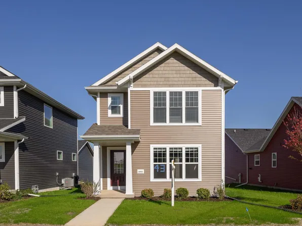 1082 Tundra Ave, Oregon, WI 53575