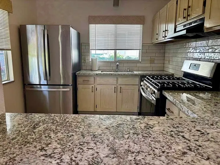 3581 Kupaa St — Photo 4
