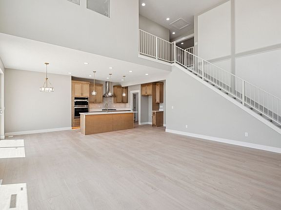 4th image of 1471 Colbey Loop