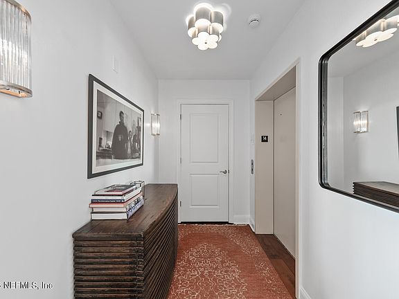 2nd image of 1431 RIVERPLACE Boulevard #1410