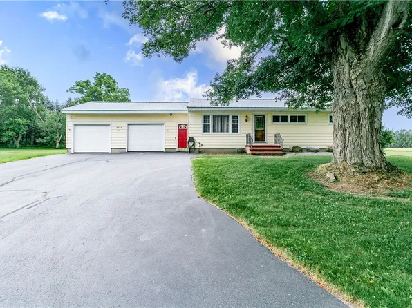 4576 Stoney Brook Rd, Oneida, NY 13421