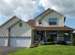 6368 262nd St, Wyoming, MN 55092