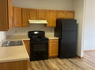 2708 Fairmont Ct APT B, Troy, OH 45373