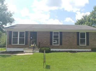 111 Kingsway Dr, Nicholasville, KY