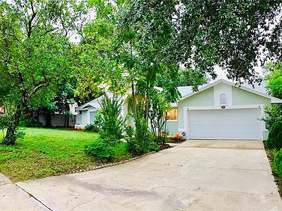 2nd image of 429 Ashbourne Dr